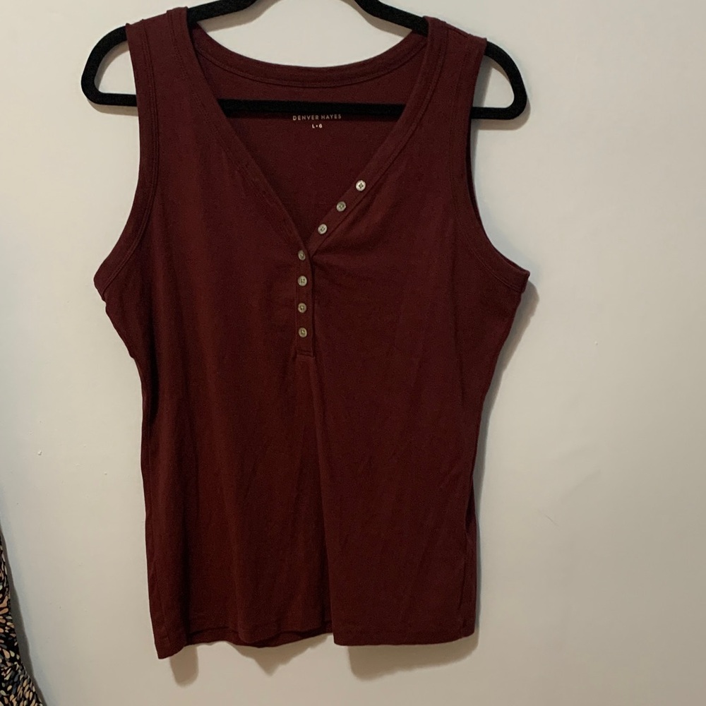 Denver Hayes size large tank